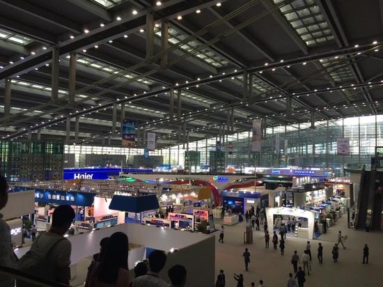 第四届中国电子信息博览会开幕 21家佛企参展