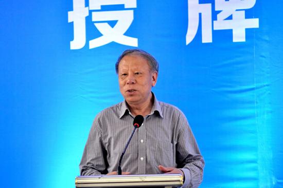中国建筑装饰协会会长李秉仁致辞