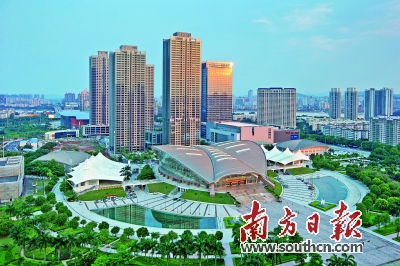 惠城第七届人民代表大会:2015年GDP突破600