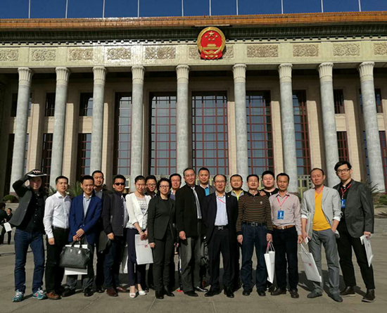 深圳市经济总量占广东省百分之_广东省地图(3)