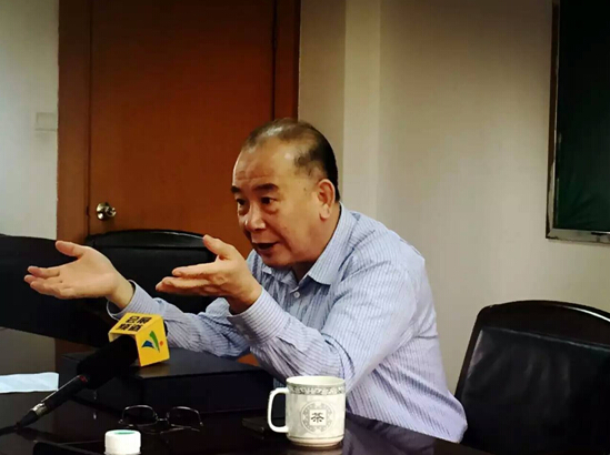 广东省中小学校长联合会会长吴颖民接受媒体专访