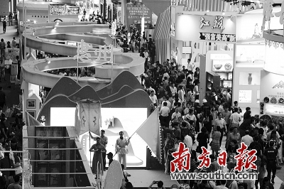 惠州展区成为人气最旺的展区之一。