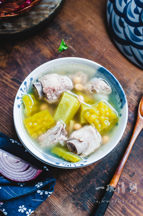 夏季清热祛火的靓汤 凉瓜排骨汤_湛江频道