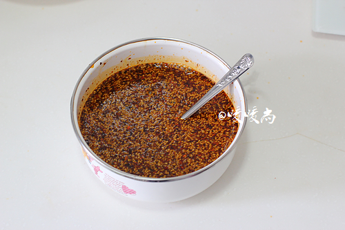 夏日凉拌菜的灵魂 秘制辣椒油_湛江频道