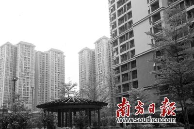 龙归花园是广州近年来最大的经济适用房及廉租房住宅区。