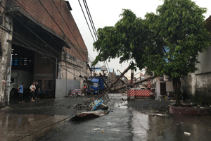 强风雷电威力巨大 佛山电网受创连夜抢修_佛山