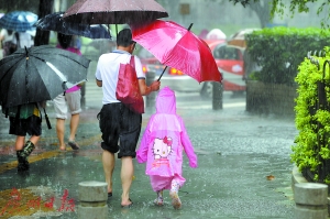 近期雨天持续。广州日报记者莫伟浓 摄