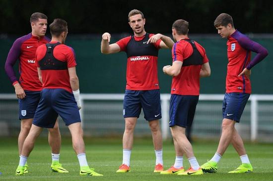 欧洲杯小组赛第2轮 英格兰大战威尔士 德国再