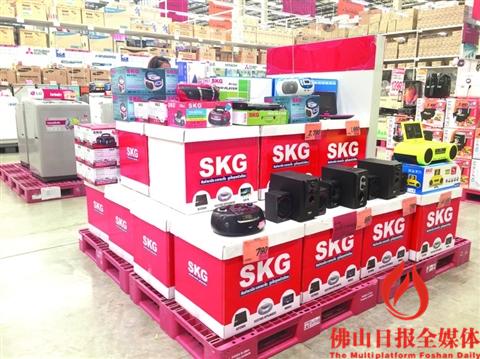 顺德SKG的产品被摆放在曼谷Thai Wat-sadu商场的醒目位置。