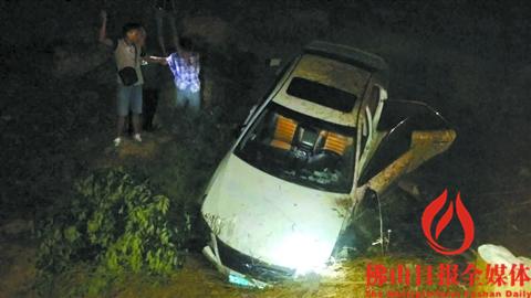 高明一男子因赌博输钱 抢劫滴滴司机_佛山频道