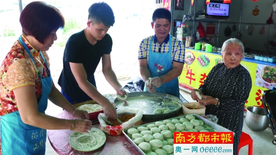 这个春天佛罗伦萨小镇为你带来绝美的美食盛宴！德信官方网站