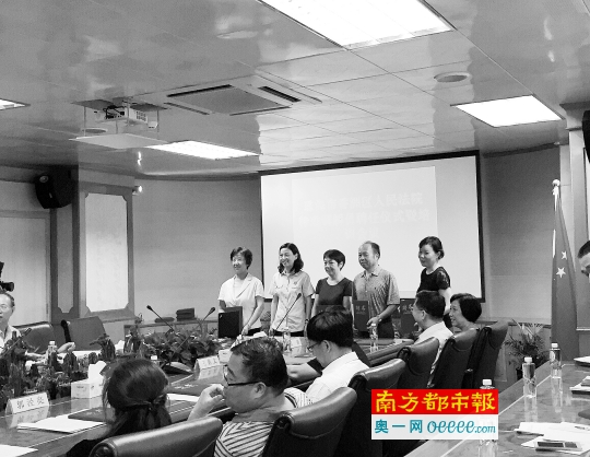 香洲成立家事调解委员会。南都记者 朱鹏景 摄