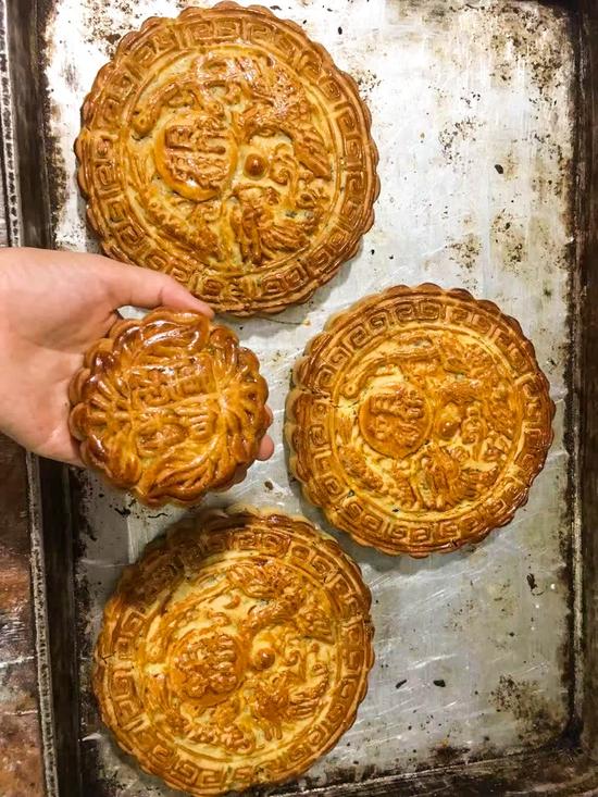 运记饼家自制客家月饼