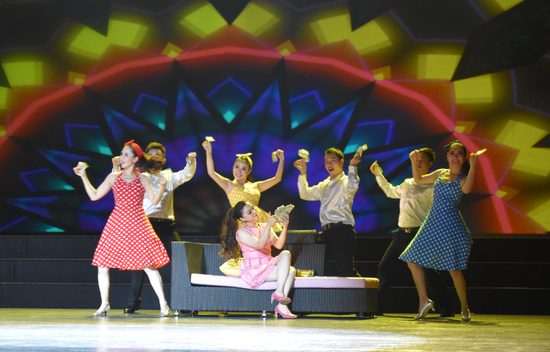 农商银行之夜庆祝教师节话剧菜鸟的狂想顺德上