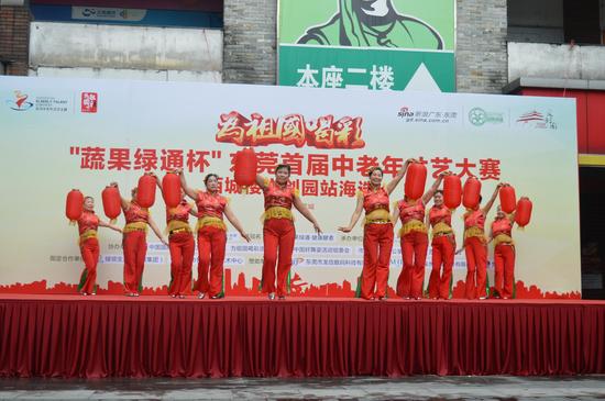 南城快乐无忧广场舞队