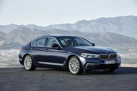 最新家族化设计 新一代宝马5系官图发布