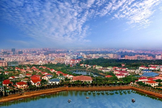 中山顺德经济总量_顺德中山合并地图