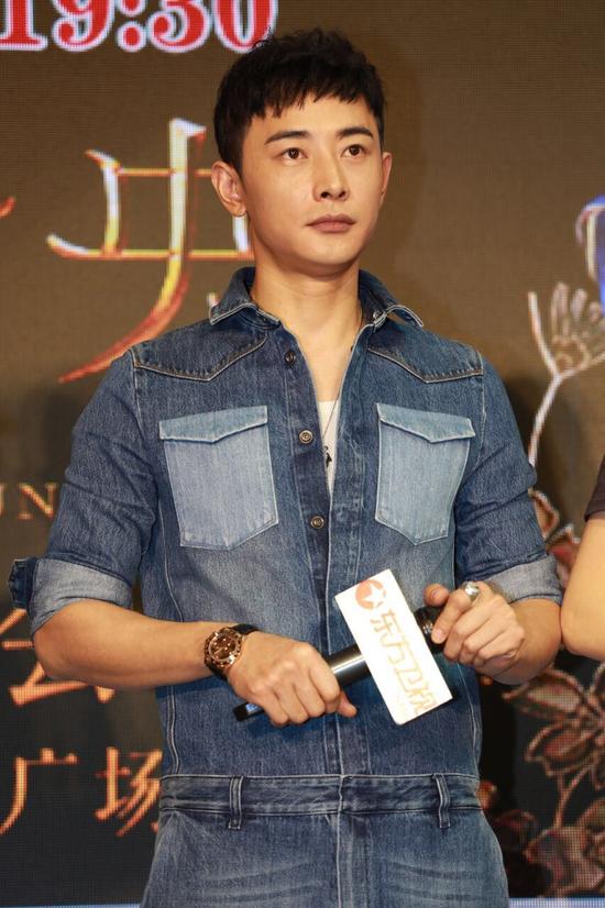 罗晋