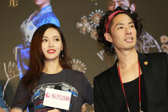 吴建豪别致超抢镜的发型
