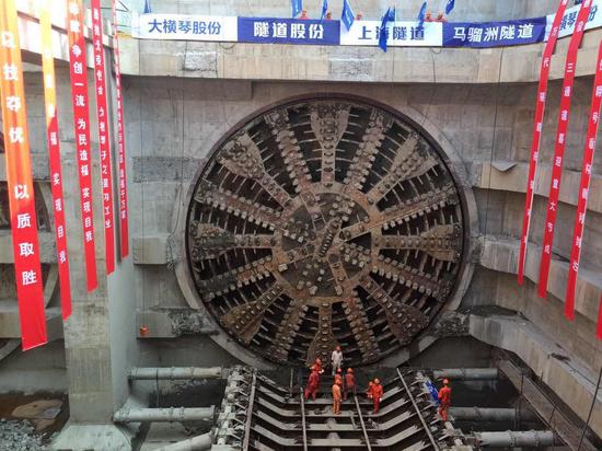 穿越马骝洲 横琴新区马骝洲隧道西线顺利贯通