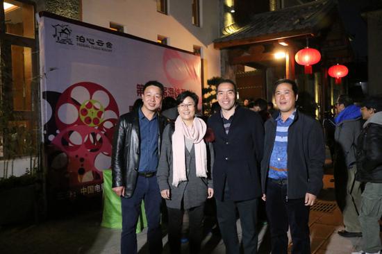 泊心云舍负责人与李少红导演合影