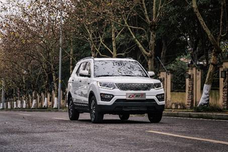 家用越野两相宜 看硬汉CX70T的天生豪擎_新浪