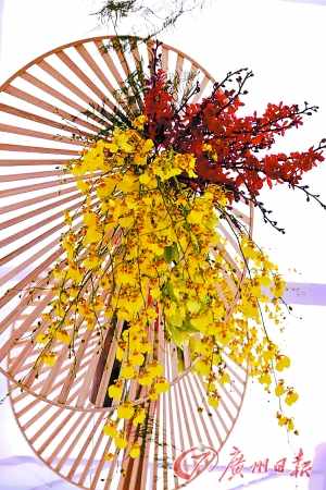 广州市儿童公园里面美丽的插花作品