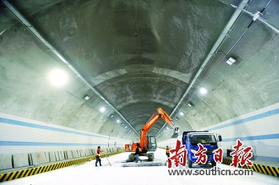 今年,中山交通基础设施的重点是完善高速公路网