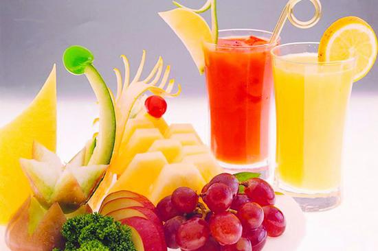 女人多喝6种果汁 喝果汁最佳时间是上午_中山