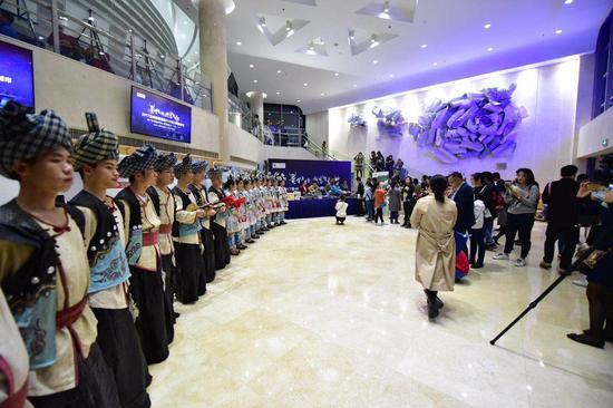 感恩回馈《多彩贵州风》巡演到广州 带来旅游