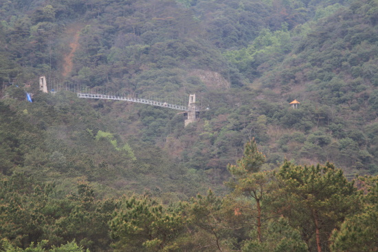 清远市牛鱼嘴玻璃桥将于今月25日正式对外开