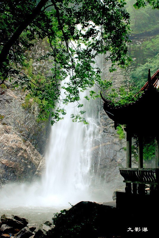 绿野仙境安徽六安天堂寨 美的倾国倾城_中山频