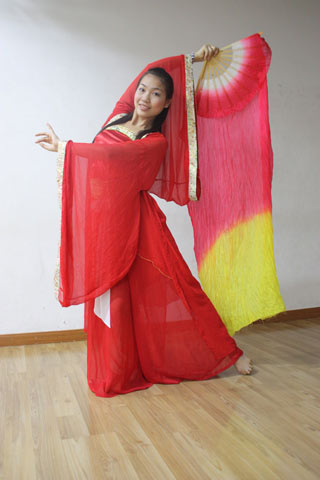 中山市瑜伽运动协会优秀导师个人简介_中山频