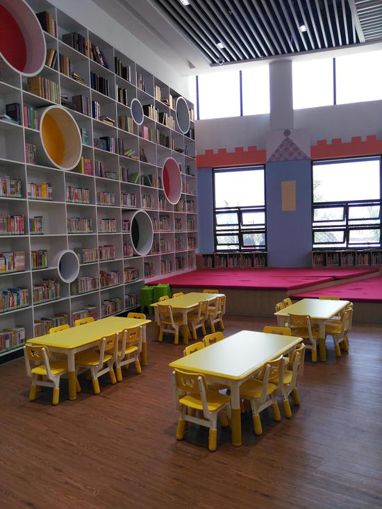 石湾镇街道图书馆