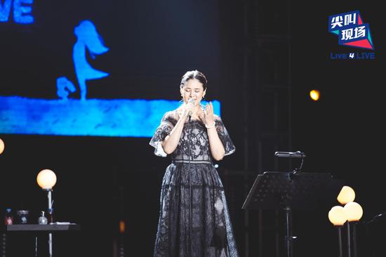 手嶌葵中国巡演广州开唱 一唱到底惊艳全场