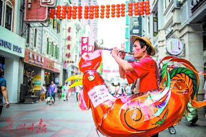 西关风情的骑楼、老街、鸡公榄,在广州的老城区,挖掘文化内涵,成为打造品牌旅游项目的重要抓手。 广州日报全媒体记者陈忧子 摄