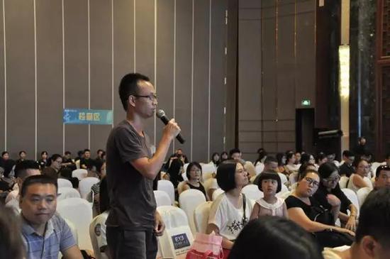 专家及分享嘉宾为现场观众答疑解惑