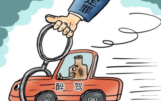 中山夫妻肇事拒绝酒精测试 妨碍公务罪被刑事