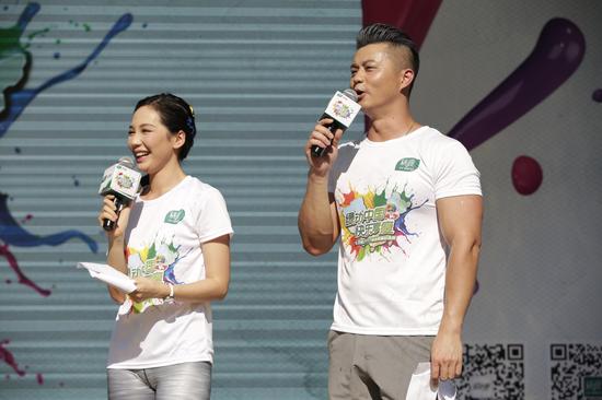 彩色跑深圳站场面火爆 盛况空前