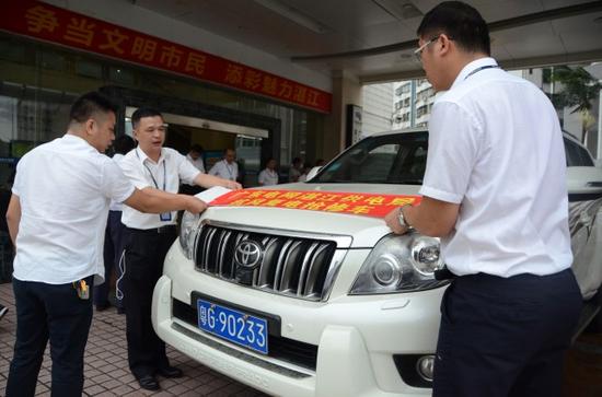 湛江供电局五百抢修大军驰援珠海 支援灾区抢