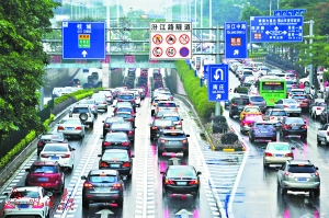 珠三角城市明年或实施国VI标准排放,更高的汽车排放标准或将会让环境质量提高。