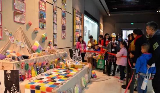 梵高画院作品展