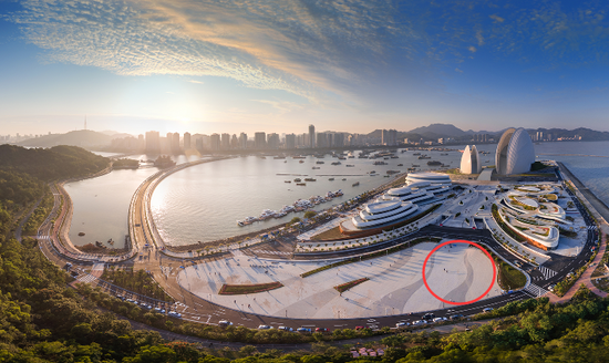 招聘会地点即图上广场红圈的位置