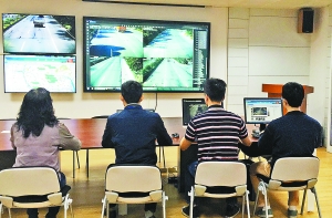 佛山全天禁行黑烟车新政首日 38辆疑似涉黑车