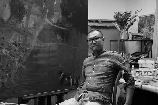 李明昌近照