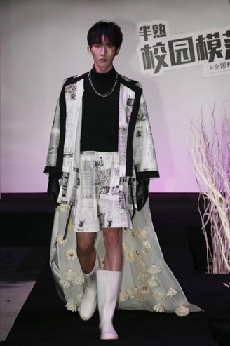 AGEBOY张集骏演绎SIXWINGS2020设计款