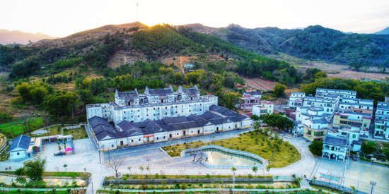 广州市第六中学阳山学发公祠旧址
