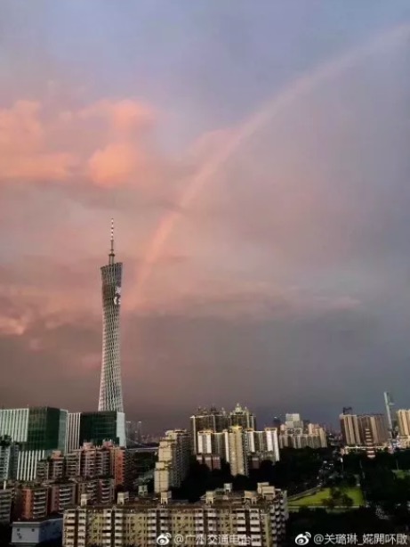 图据微博网友@关璐琳_婲開吥贁