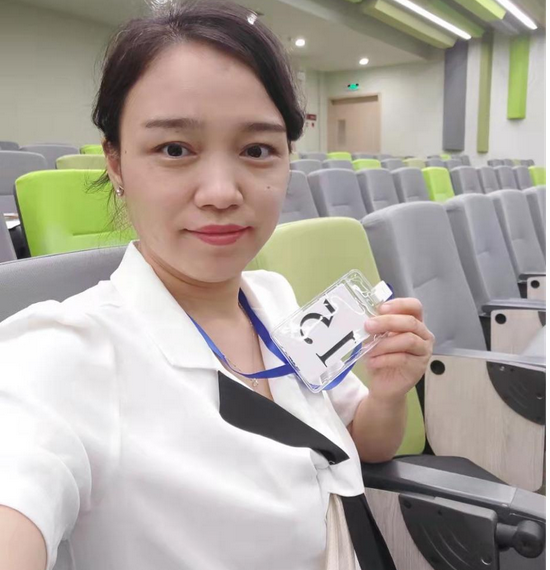 万小姗