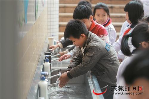 ■勤洗手可预防许多疾病 记者 杨泽彬 摄